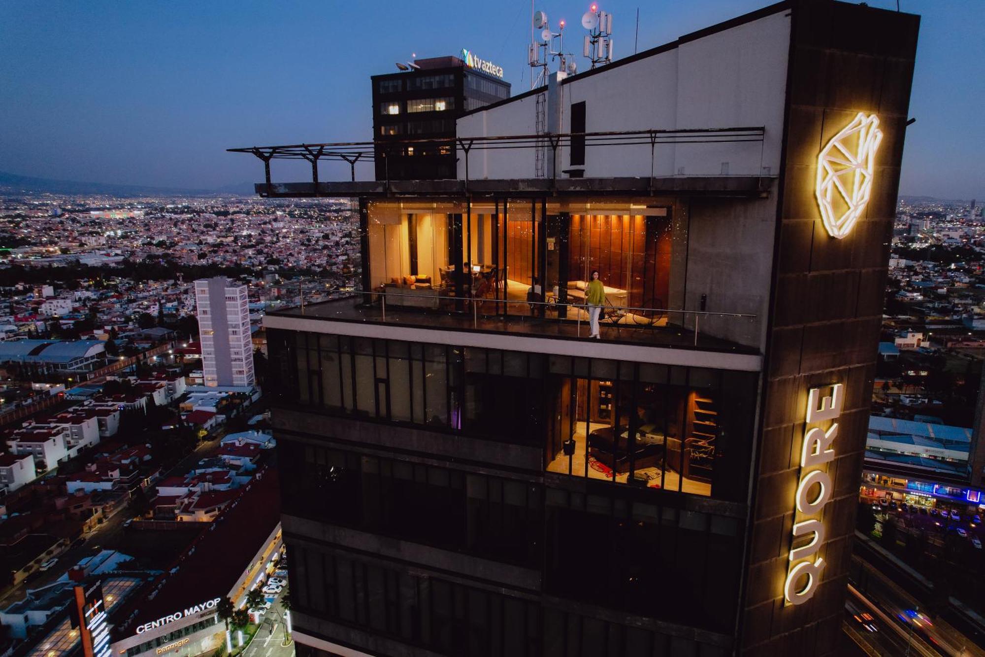 PUEBLA SKYLINE - LUXURY VOLCANO VIEW APARTMENT 1802